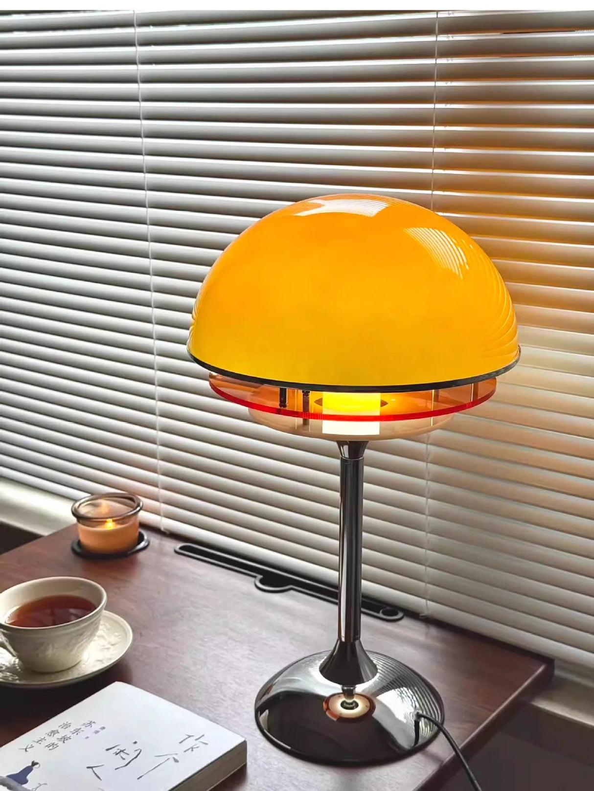 Lámpara de Mesa Vintage Atardecer Bauhaus – Naranja Maillard