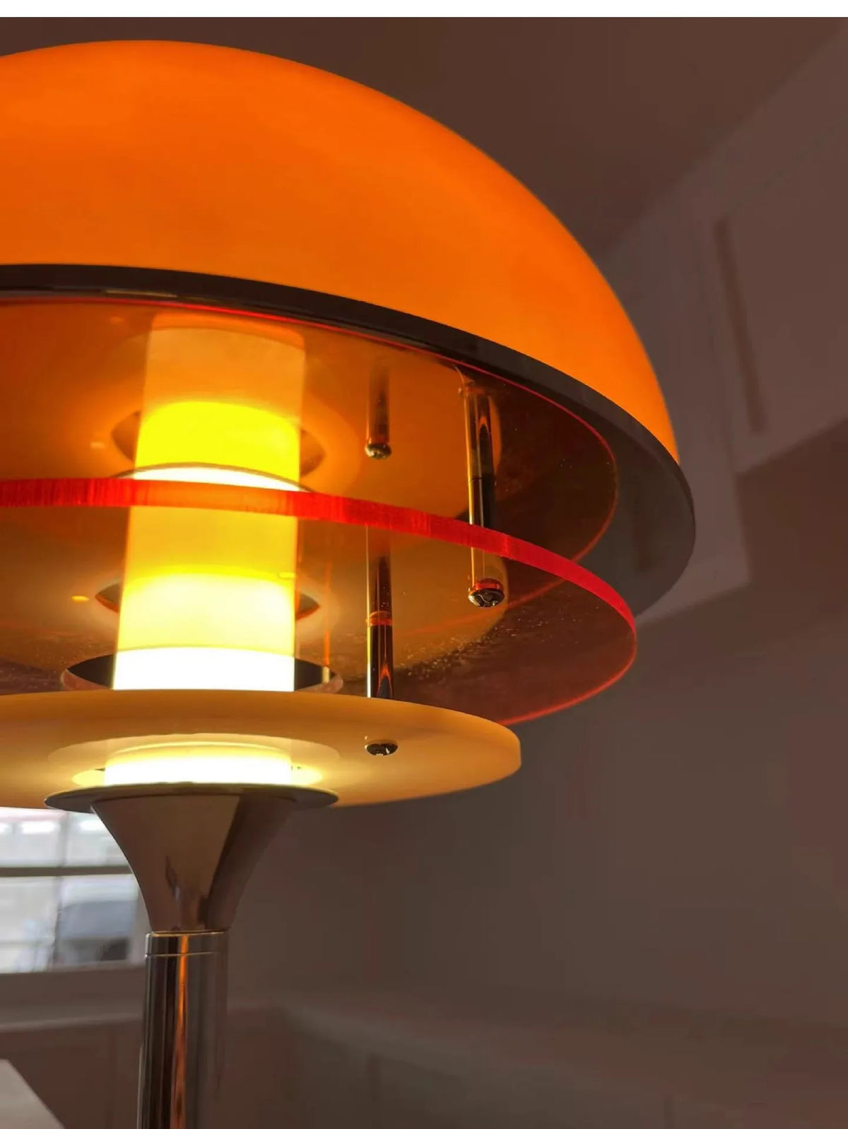 Lámpara de Mesa Vintage Atardecer Bauhaus – Naranja Maillard
