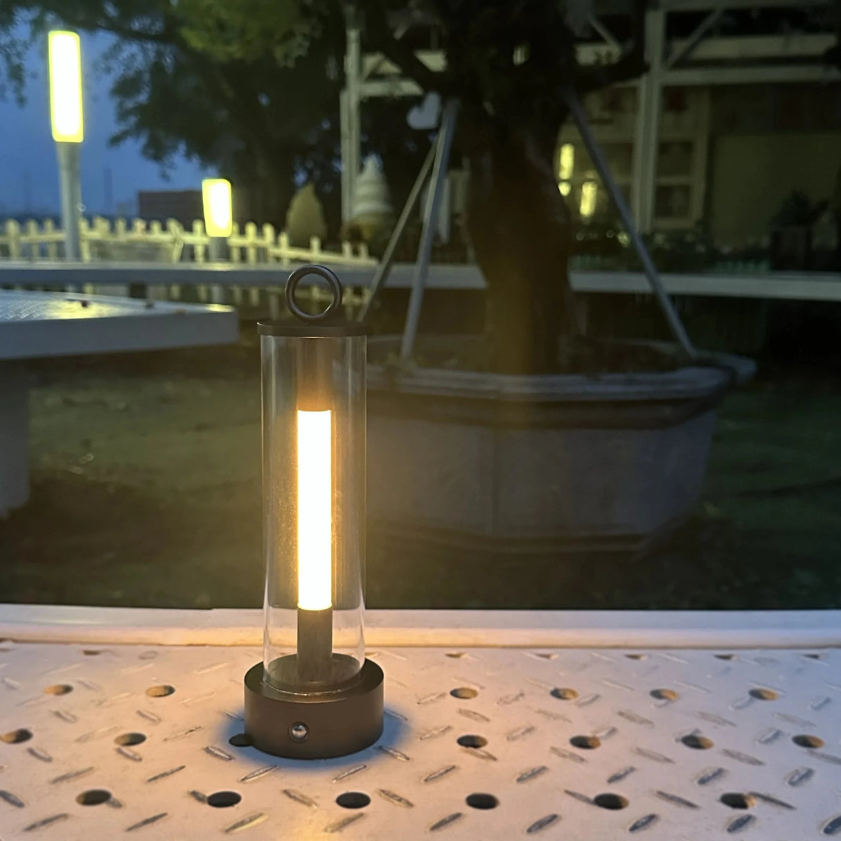 Cordless Dimmable Waterproof Camping LED Night Light - Hans Lumiere