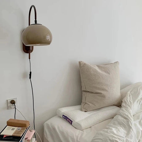 Creative Retro Solid Wood Glass Wall Lamp - Hans Lumiere