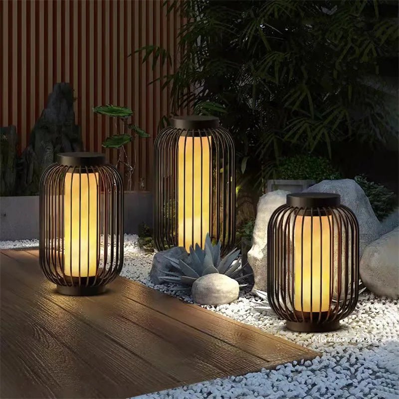 Dolomite LED Vintage Solar Lawn Lamp - Hans Lumiere