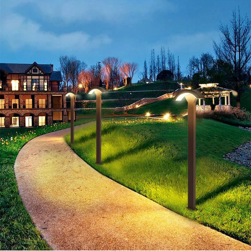 Fan - Shaped Minimalist Outdoor Waterproof LED Lawn Lamp - Hans Lumiere