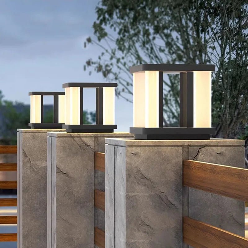 Garden Square Courtyard Solar LED Lawn Lamp - Hans Lumiere