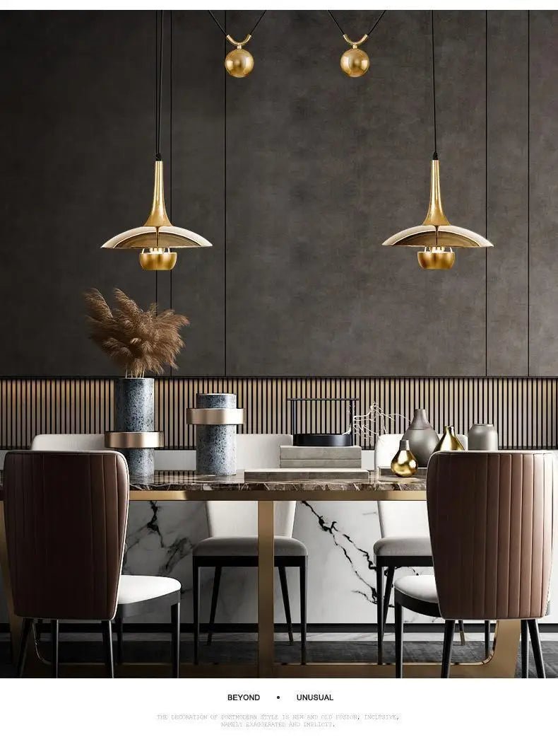 Modern Flying-Saucer Pulley Pendant Light - Hans Lumiere