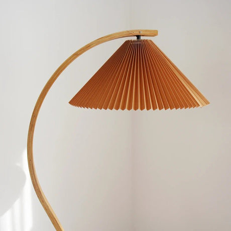 Nordic Pleated Solid Wood Floor Lamp - Hans Lumiere