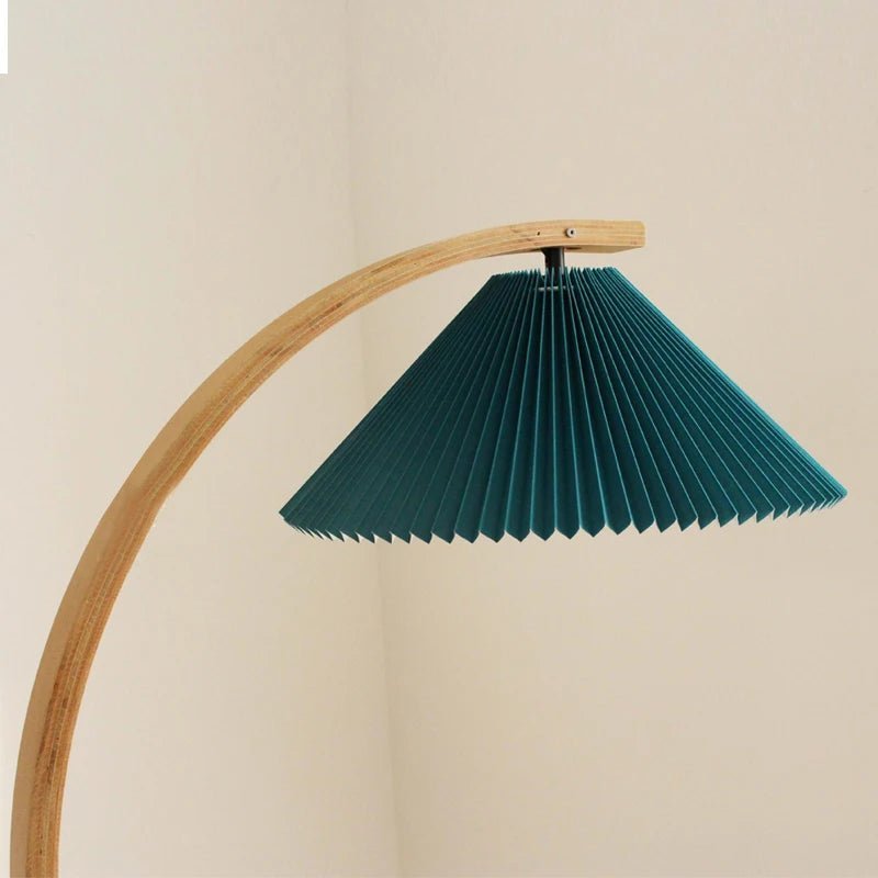 Nordic Pleated Solid Wood Floor Lamp - Hans Lumiere