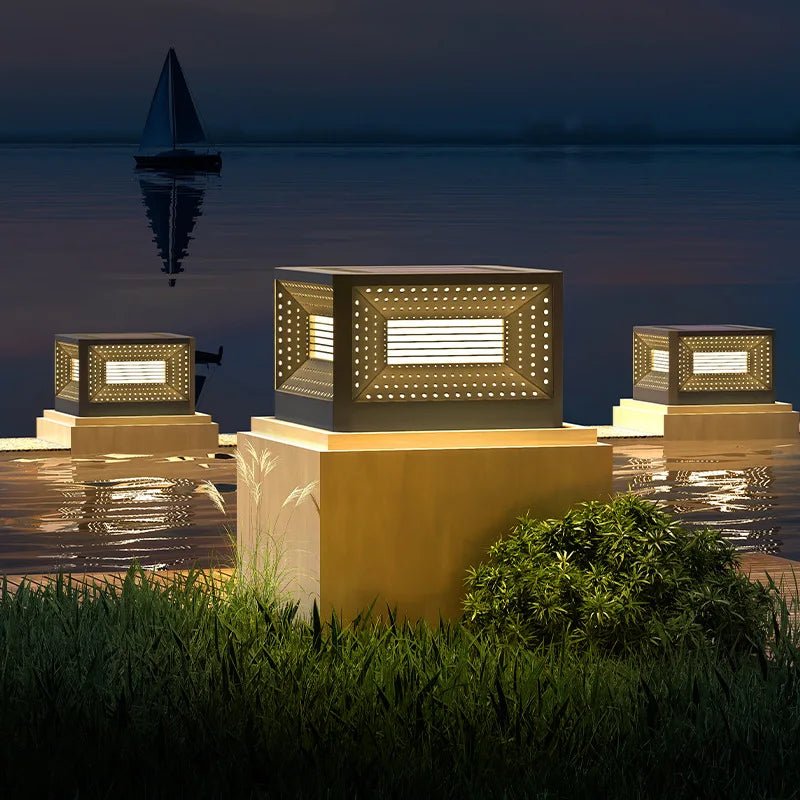 Outdoor Solar Courtyard Pillar Lamp - Hans Lumiere