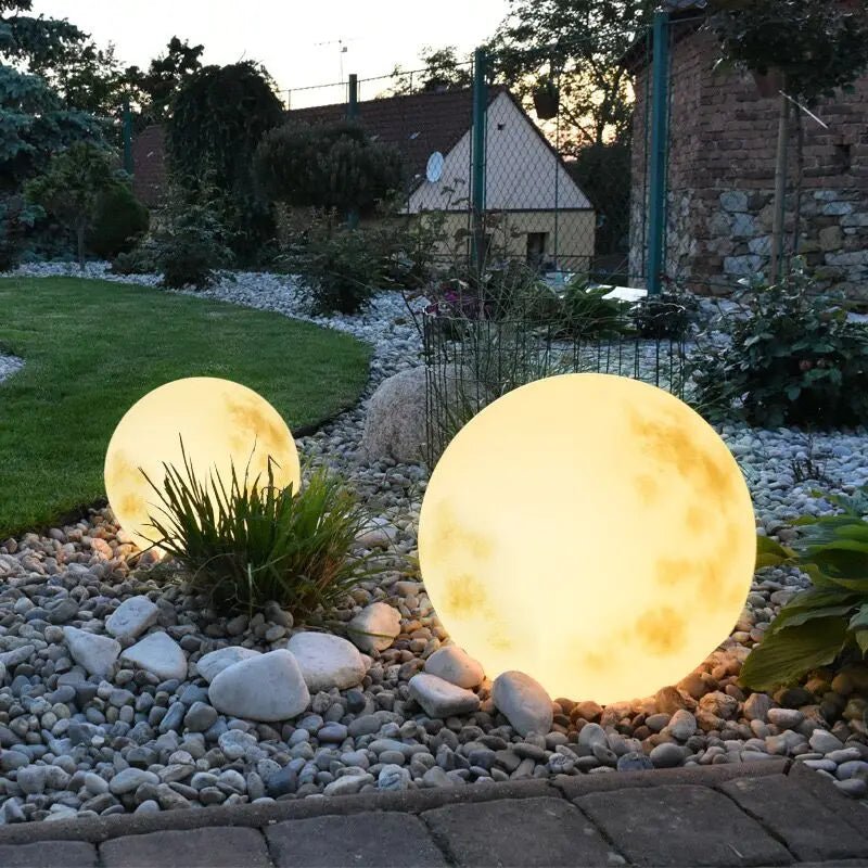Outdoor Waterproof LED Solar Moon Lamp - Hans Lumiere