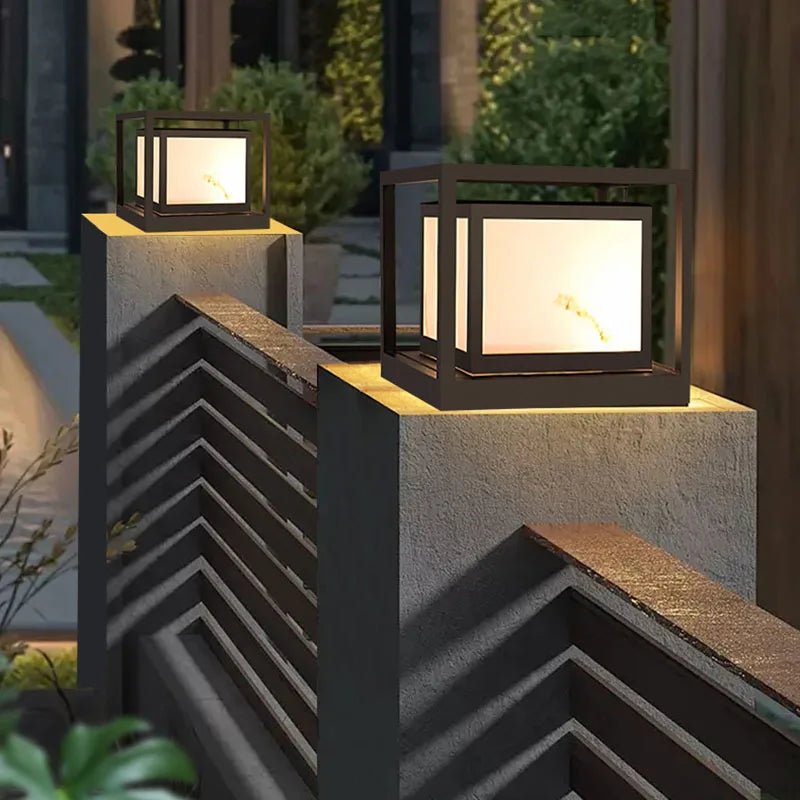 Simple Outdoor Laminated Marble Solar Lawn Lamp - Hans Lumiere