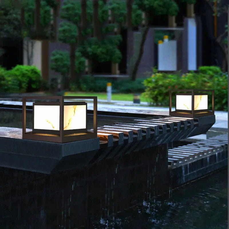 Simple Outdoor Laminated Marble Solar Lawn Lamp - Hans Lumiere
