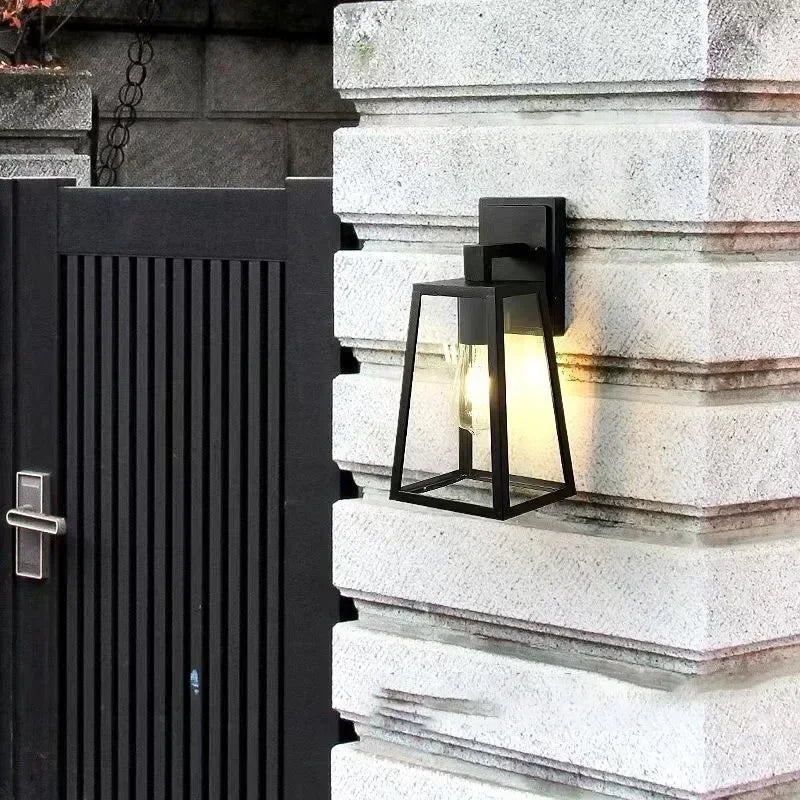 Thickened Outdoor European Style Wall Lamp - Hans Lumiere