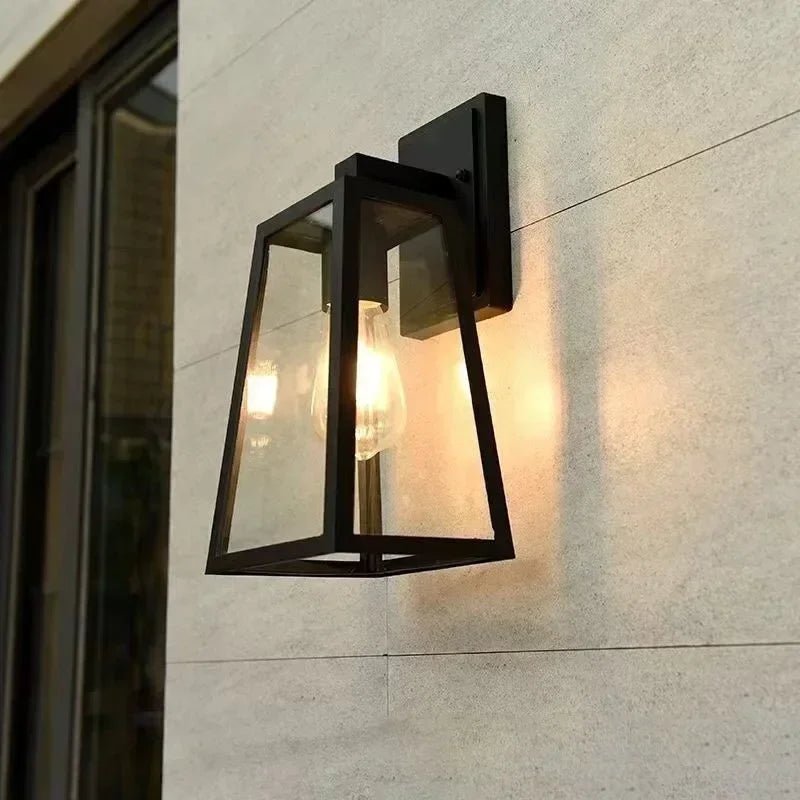 Thickened Outdoor European Style Wall Lamp - Hans Lumiere