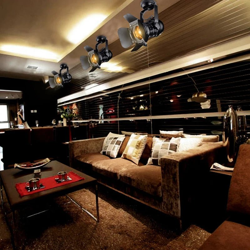 Vintage Black Industrial Track Light - Hans Lumiere