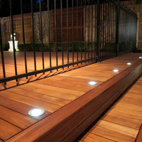 Deck Lighting - Hans Lumiere