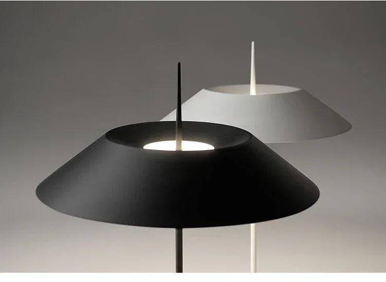 Italian Black & Gold Nordic Bedside Table Lamp