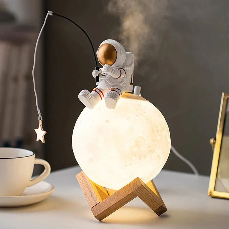 Astronaut Moon Lamp – Desktop Decor Night Light