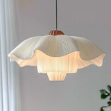 Nordic Petal French Chandelier – Hand-Knitted Cream Pendant Light