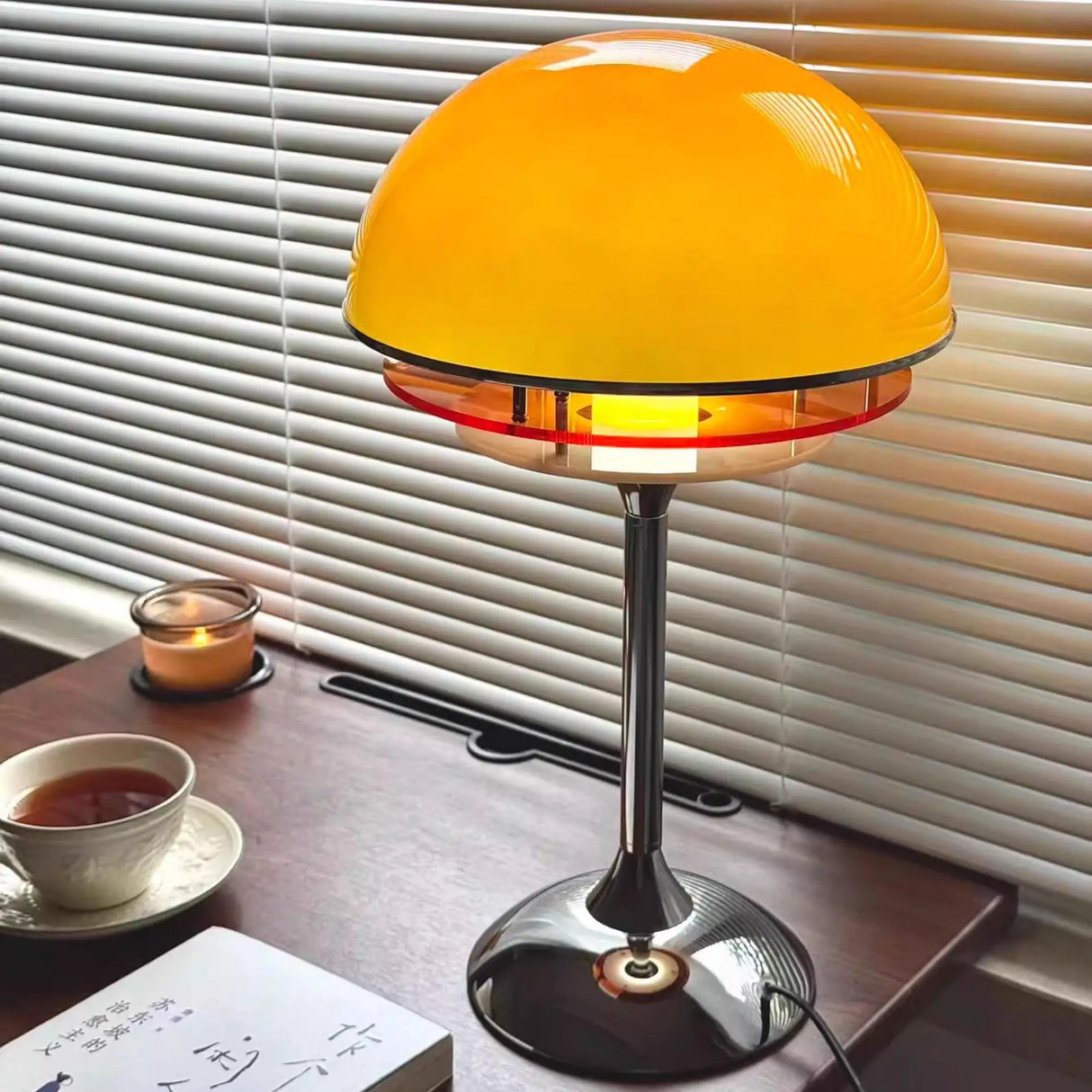 Vintage Sunset Bauhaus Table Lamp – Maillard Orange