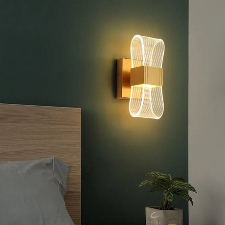 Acrylic Aluminum Wall Bedside Lamp - Hans Lumiere