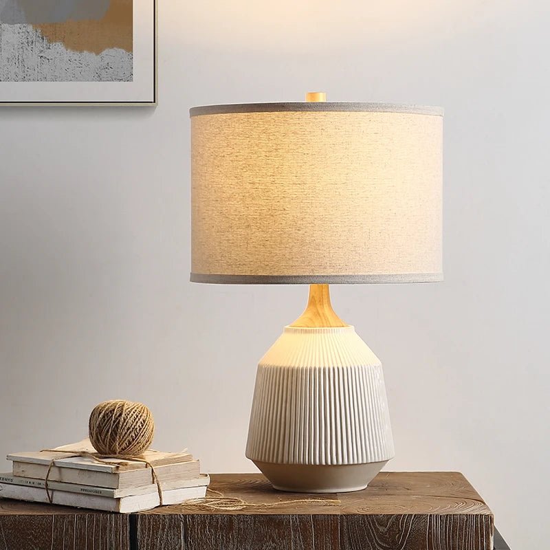 American Retro Ceramic Decorative LED Table Lamp - Hans Lumiere