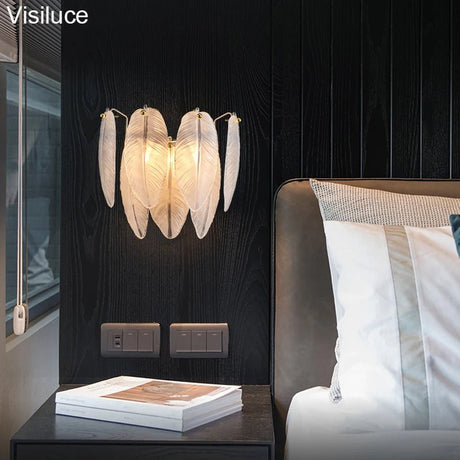 Artistic White Goose Bedside Luster - Hans Lumiere