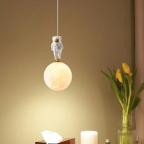 Astronaut Cartoon Moon Children's Room Decorative Lamp - Hans Lumiere