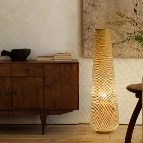 Bamboo Woven Floor Lamp - Hans Lumiere