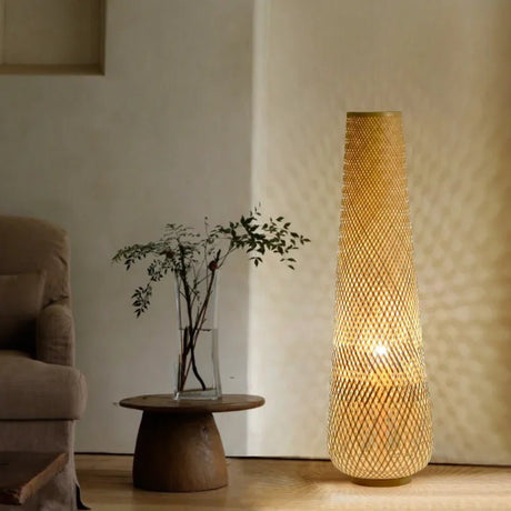 Bamboo Woven Floor Lamp - Hans Lumiere