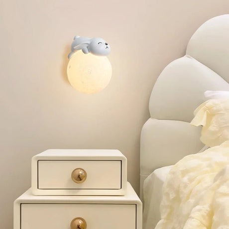 Cartoon Bear On Moon Wall Lamp - Hans Lumiere