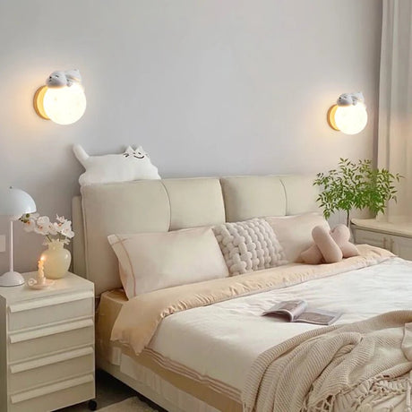 Cartoon Bear On Moon Wall Lamp - Hans Lumiere