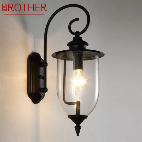 Classic Waterproof LED Outdoor Wall Lamp - Hans Lumiere
