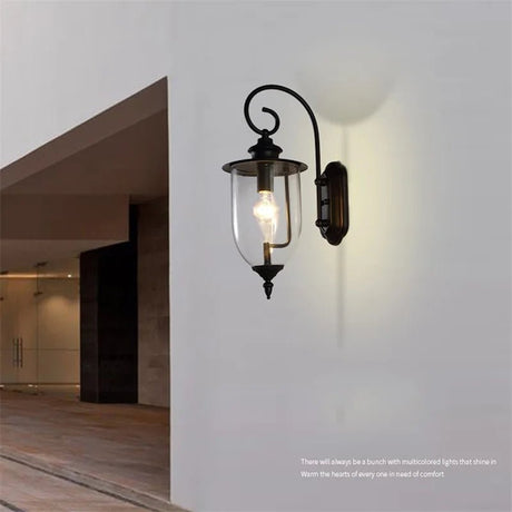 Classic Waterproof LED Outdoor Wall Lamp - Hans Lumiere