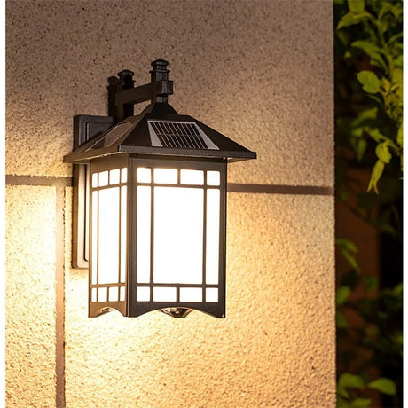 Classical Solar Outdoor Wall Lamp - Hans Lumiere