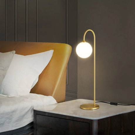 Contemporary Brass LED Table Lamp - Hans Lumiere