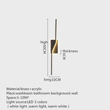 Contemporary Gold Brass Wall Lamp - Hans Lumiere