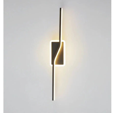Contemporary Gold Brass Wall Lamp - Hans Lumiere