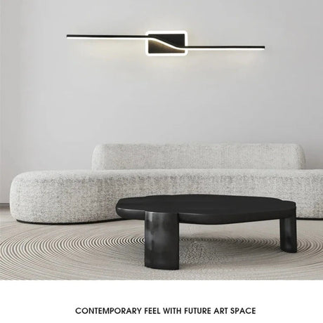 Contemporary Gold Brass Wall Lamp - Hans Lumiere