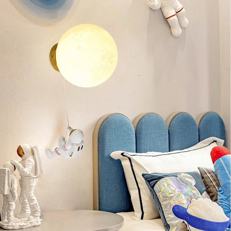 Creative Copper Moon Astronaut Boy Toy LED Wall Lamps - Hans Lumiere