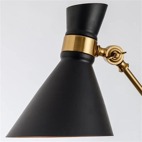 Creative Desk Light Decorative Table Lamp - Hans Lumiere