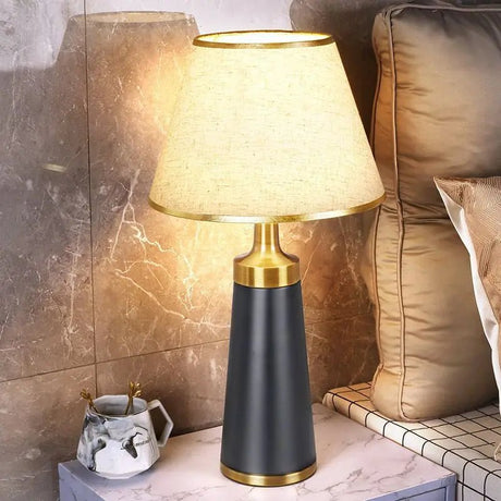 Creative Touch Dimming Table Lamp - Hans Lumiere