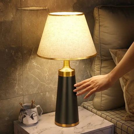 Creative Touch Dimming Table Lamp - Hans Lumiere