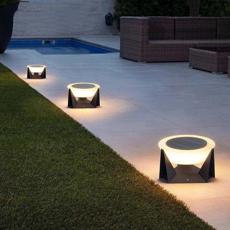 Cylindrical Waterproof Solar Column LED Lamp With Remote Control - Hans Lumiere