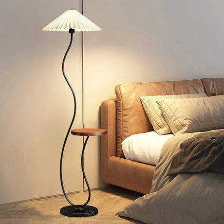 Decorative Standing Nordic LED Floor Lamp - Hans Lumiere