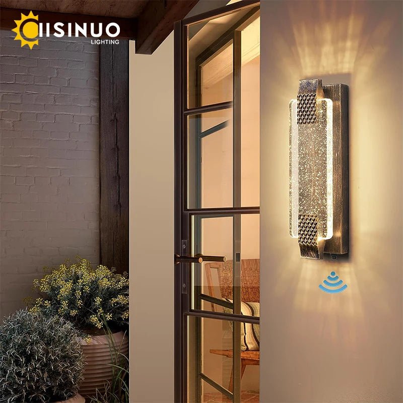 Dusk To Dawn Outdoor Light - Hans Lumiere