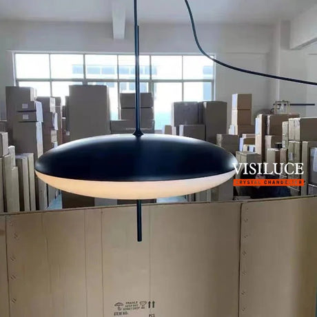 Flying Saucer Design LED Pendant Light - Hans Lumiere