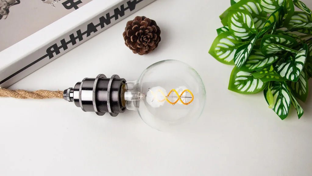 G80 Spiral Filament Edison LED Globe Bulb E27 4W 2700K, Amber or Clear Glass, 2 or 6 Pack - Hans Lumiere