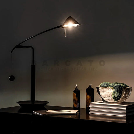 Italian Flos Designer Modern Table Lamp - Hans Lumiere
