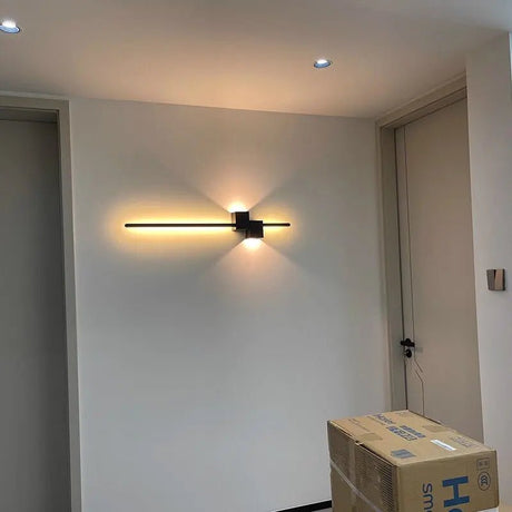 Minimalist Long LED Wall Sconce – Modern Metal Wall Light, 60/90/120cm - Hans Lumiere