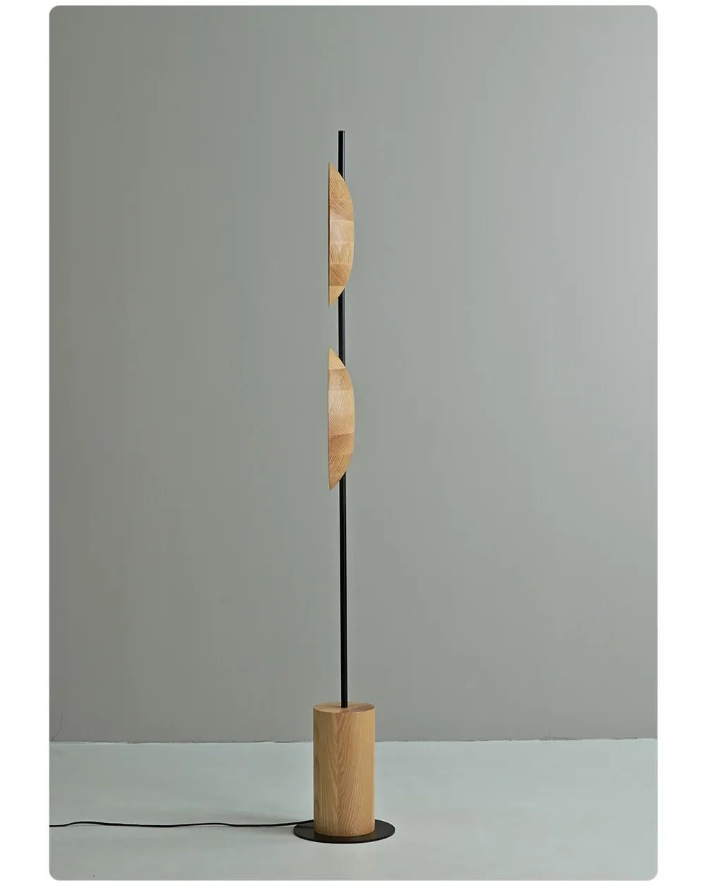 Mito Japanese Wabi-Sabi Solid Wood Adjustable Floor Lamp - Hans Lumiere