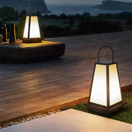 Modern Outdoor Solar Lawn Lamp - Hans Lumiere